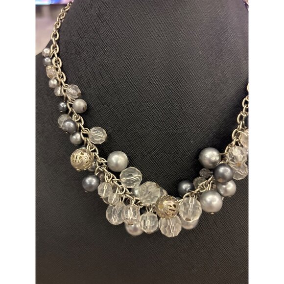 Premier Designs Silver Chain Necklace & Bracelet Set With Clear & Gray Beads - Picture 10 of 13